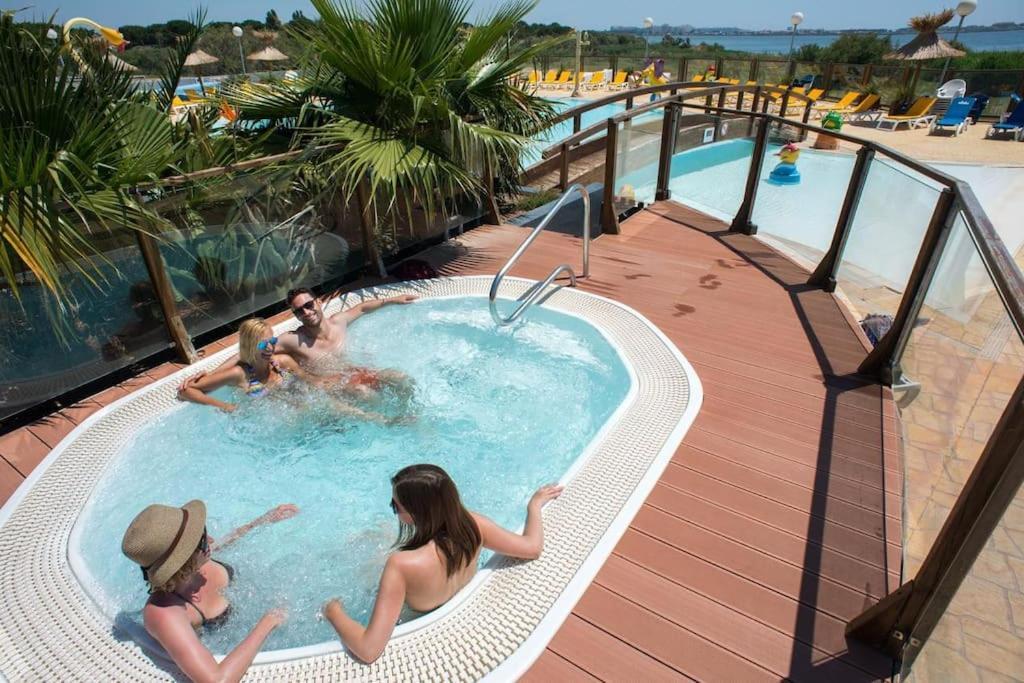 Modele D'Exception, 3 Ch, 2 Sdb, 43M2 - Proche Parc Aquatique Hotel Lattes Luaran gambar
